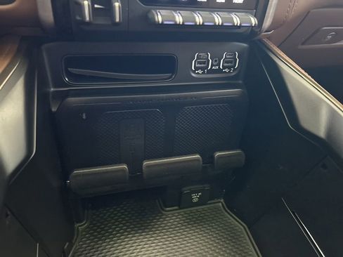 Used 2022 RAM 3500 Limited AWD/4WD image 55