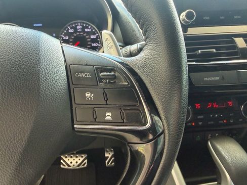 Used 2024 Mitsubishi Eclipse Cross SEL AWD/4WD image 29