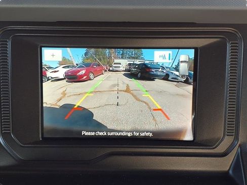 Used 2022 Ford Bronco Black Diamond image 14