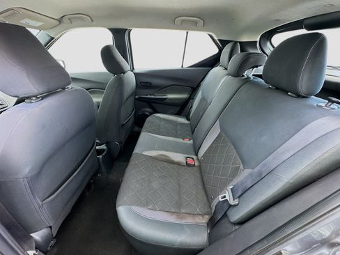 Used 2019 Nissan Kicks S FWD image 15