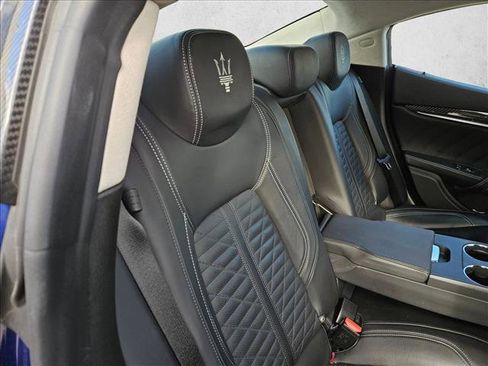 Used 2019 Maserati Ghibli S GranSport image 20