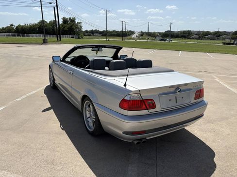 Used 2005 BMW 330Ci Convertible RWD image 4