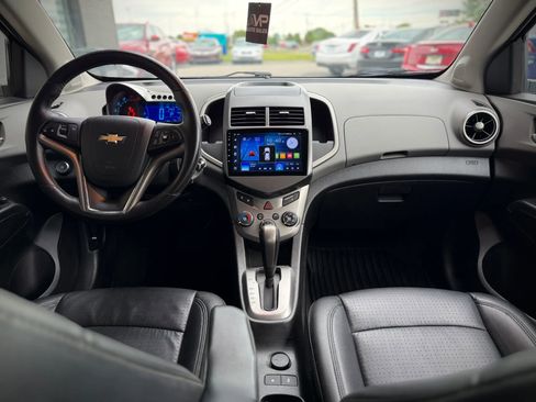 Used 2013 Chevrolet Sonic LTZ FWD image 8