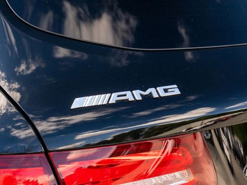 Used 2019 Mercedes-Benz GLC 63 AMG 4MATIC image 38