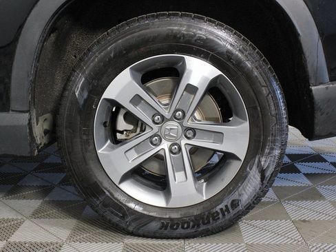 Used 2023 Honda Pilot EX-L image 16