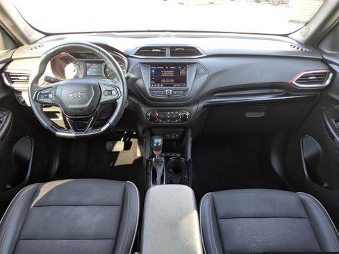Used 2022 Chevrolet TrailBlazer RS image 13