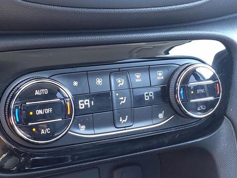 Used 2021 Buick Encore GX Essence w/ Sport Touring Package image 17