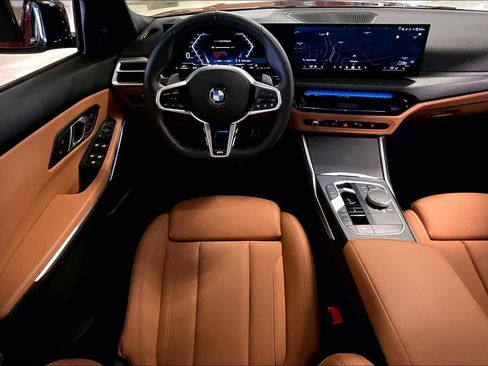 Used 2025 BMW 330i xDrive 330i xDrive image 5