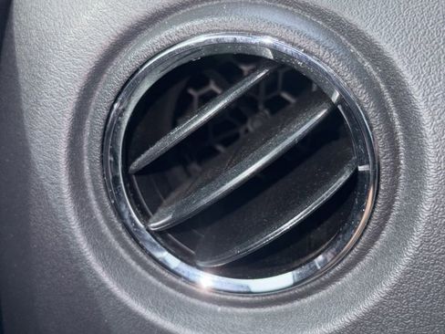 Used 2016 Jeep Patriot High Altitude FWD image 30