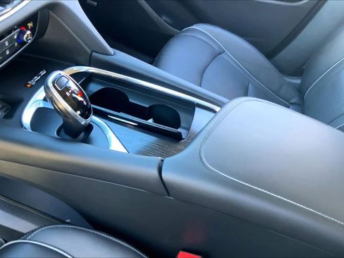 Used 2021 Buick Enclave Avenir image 34