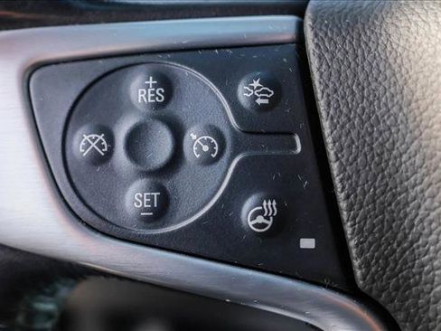 Used 2018 GMC Yukon SLT image 14