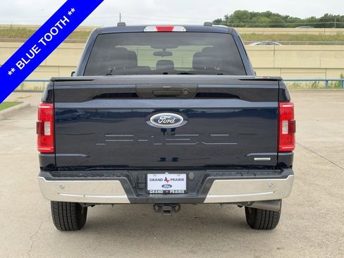 Used 2023 Ford F150 XLT w/ Trailer Tow Package RWD image 8