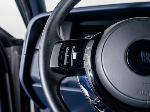 Used 2023 Rolls-Royce Cullinan image 43