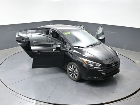 Used 2025 Nissan Versa SV FWD image 55