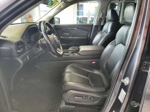 Used 2023 Honda Pilot EX-L image 12