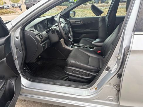 Used 2016 Honda Accord Sport image 10