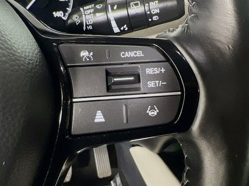 Used 2025 Honda HR-V EX-L image 18