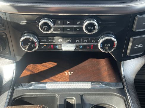 Certified 2022 Ford F150 King Ranch AWD/4WD image 29