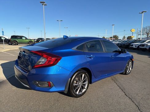 Used 2021 Honda Civic EX image 3