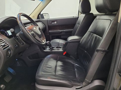 Used 2019 Ford Flex Limited image 17