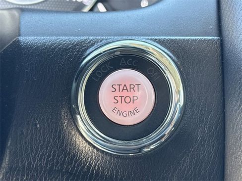 Used 2019 Nissan Armada SL w/ Premium Package image 42