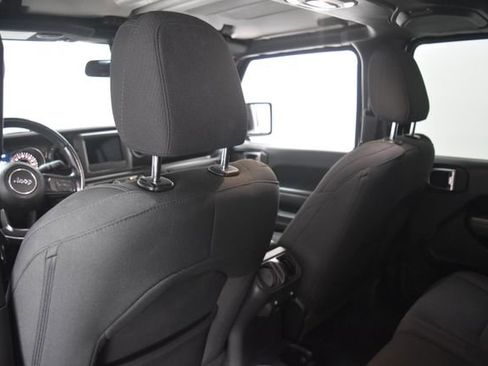 Certified 2022 Jeep Gladiator Sport image 20