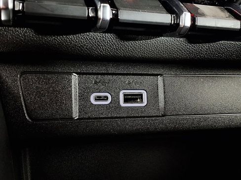 New 2026 GMC Canyon AT4 image 25