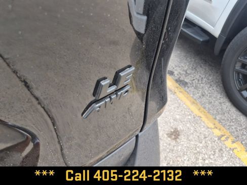 Used 2023 Toyota RAV4 LE AWD/4WD image 14