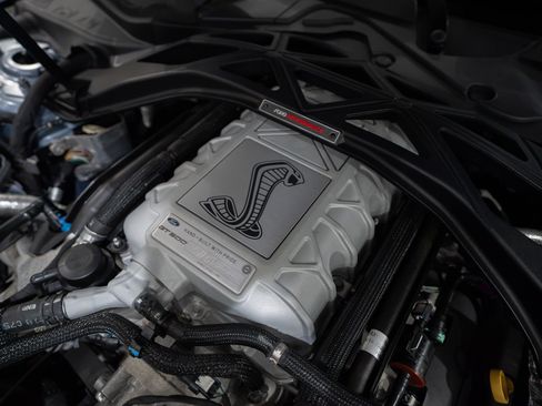 Used 2022 Ford Mustang Shelby GT500 RWD image 58