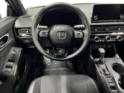 New 2025 Honda Civic Sport image 17