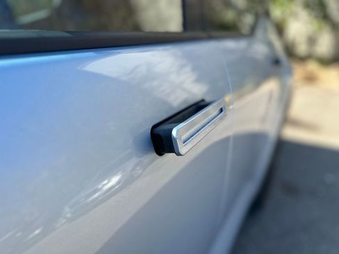 Used 2023 Fisker Ocean One image 17