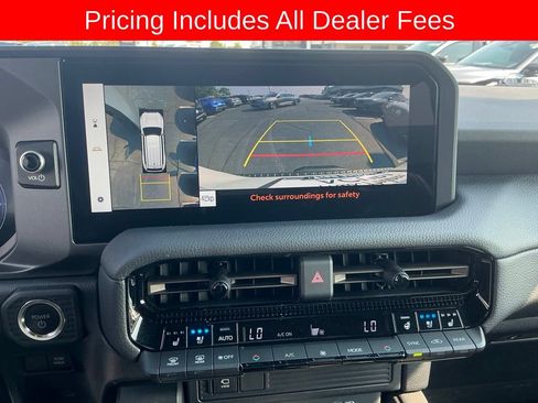 Used 2025 Toyota Land Cruiser w/ Premium Package AWD/4WD image 17