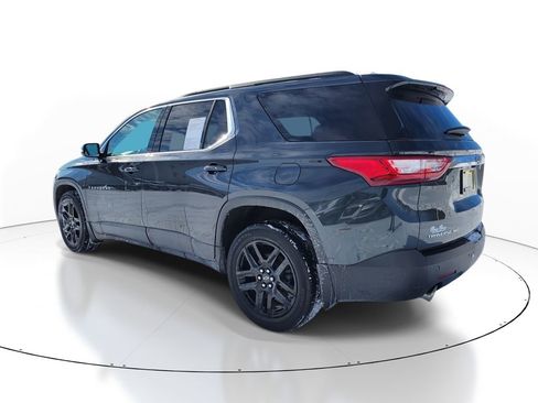 Used 2020 Chevrolet Traverse LT w/ LPO, Midnight Edition image 3