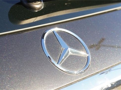 Used 2022 Mercedes-Benz E 450 4MATIC All-Terrain Wagon image 12