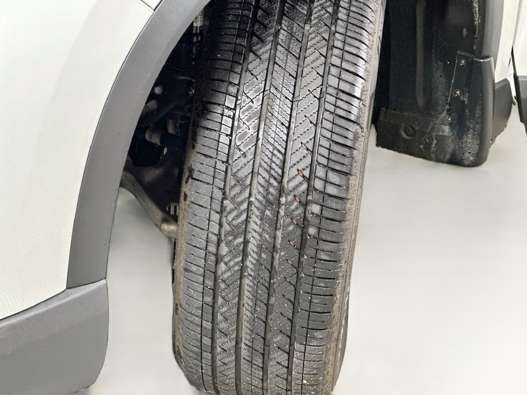 Used 2025 Honda Pilot Touring image 25