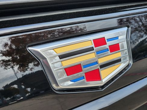 Used 2025 Cadillac Escalade Sport Platinum image 10