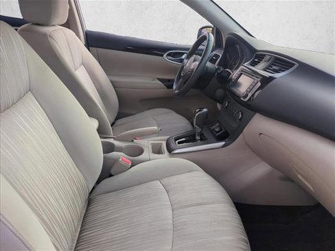 Used 2017 Nissan Sentra SV w/ Driver's Assist Package image 24