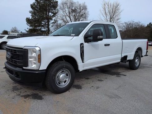New 2026 Ford F250 XL image 7