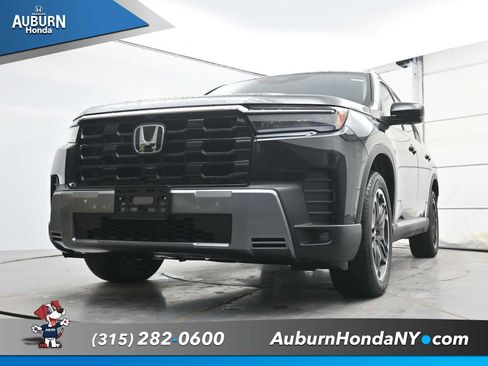 New 2026 Honda Pilot image 16