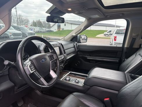 Used 2019 Ford Expedition Platinum image 8