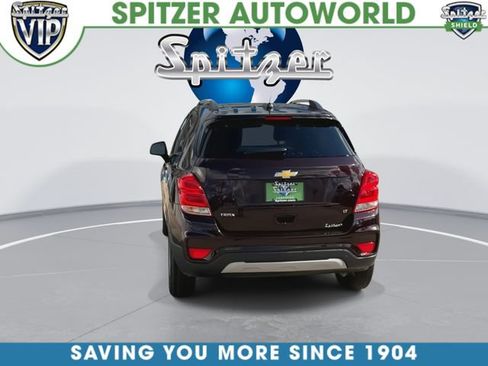 Used 2020 Chevrolet Trax LT w/ LT Convenience Package FWD image 8
