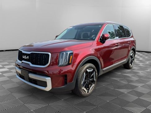 Certified 2024 Kia Telluride EX w/ EX Captain's Chair Package AWD/4WD image 1