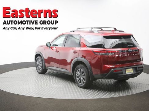 Used 2024 Nissan Pathfinder SV AWD/4WD image 66