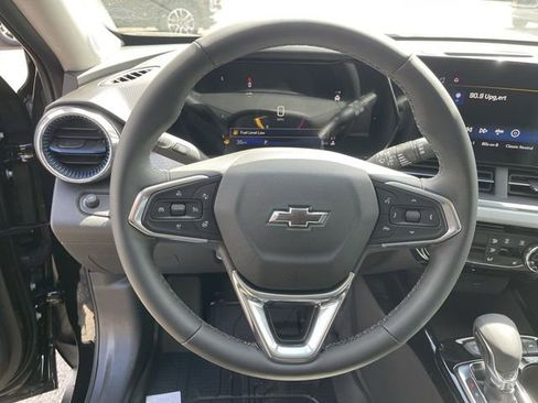 New 2026 Chevrolet Trax LT w/ Driver Confidence Package FWD image 14