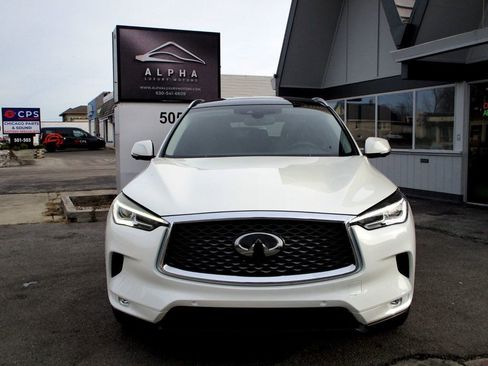 Used 2019 INFINITI QX50 Essential w/ Premium Heat Package image 6
