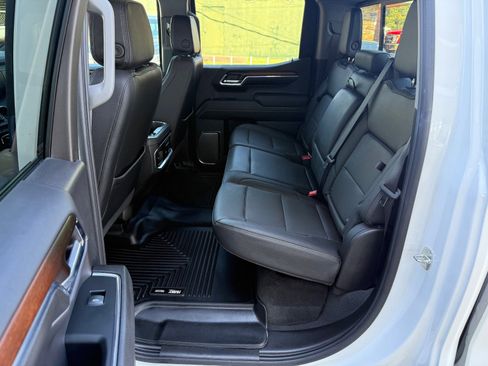 Certified 2024 GMC Sierra 1500 Denali image 17
