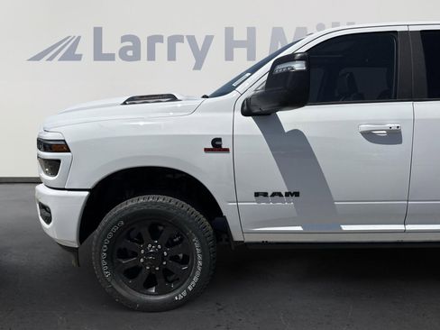 New 2025 RAM 2500 Laramie image 10