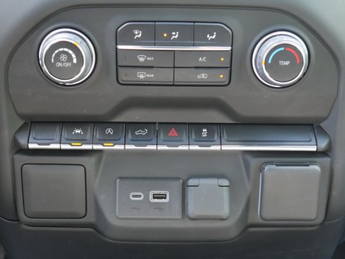 Certified 2023 Chevrolet Silverado 1500 Custom w/ Rally Edition AWD/4WD image 19