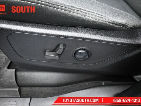 Used 2021 RAM 1500 Big Horn AWD/4WD image 22