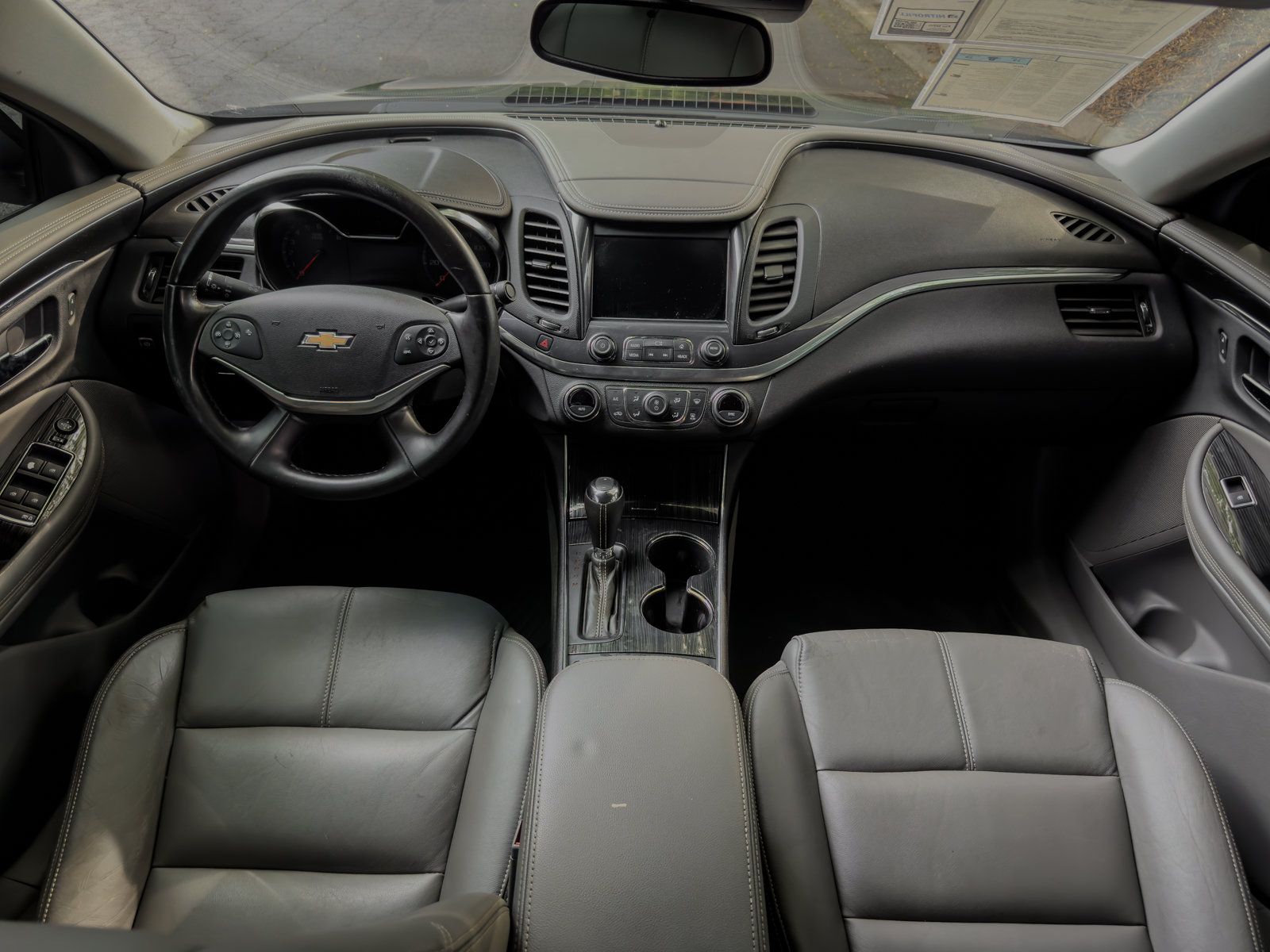 Used 2017 Chevrolet Impala LT w/ Leather Package FWD image 5